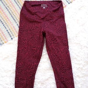 NOBULL leopard print high waisted capri legging